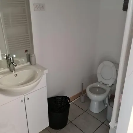 Studio Dans Quartier Tres Calme Διαμέρισμα